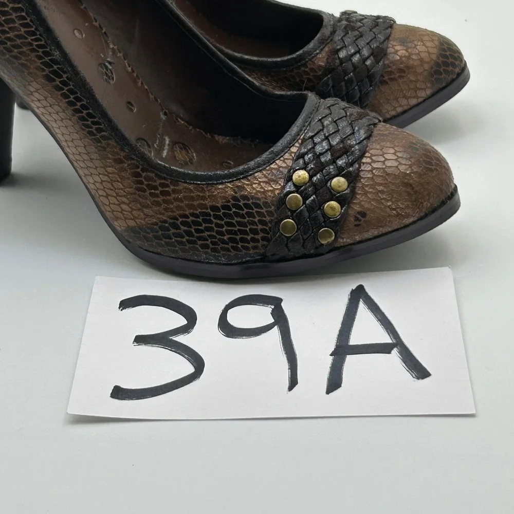 Not‎ Rated Pumps Womens 7.5 Brown Snakeskin Studded Woven Boho Indie Heels